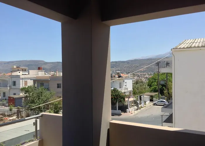 Happiness In Chania Χανιά