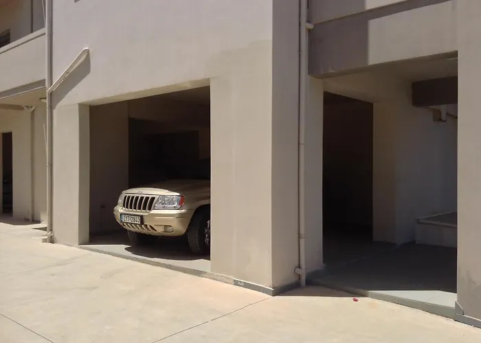 Happiness In Chania Χανιά