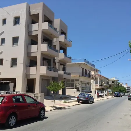 Happiness In Chania 하니아